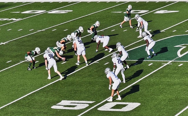 低级失误！程月磊出击摘空气，帕拉西奥斯笑纳大礼轻松破门.